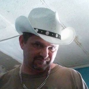 Meet your Posher, Lester